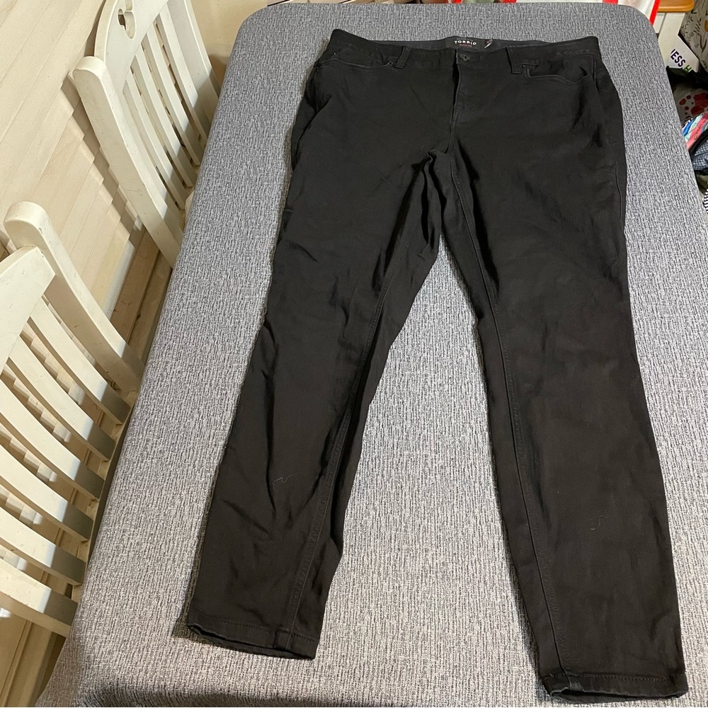 Torrid Bombshell Skinny Black Jeans